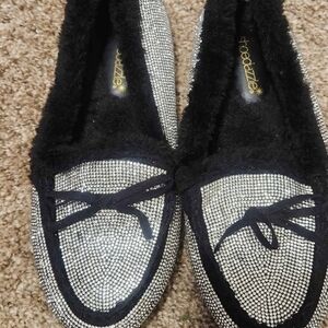 Shoedazzle Women's Black and Silver Rhinestone Moccasins Size 9